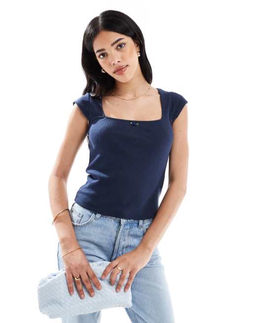 Hollister - T-shirt à encolure carrée en maille pointelle - Bleu marine