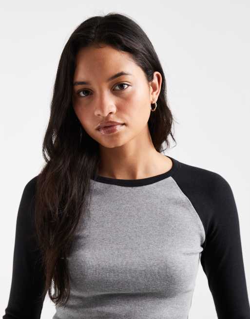 Hollister T-shirt a maniche lunghe raglan girocollo grigia e nera, 3 di 4