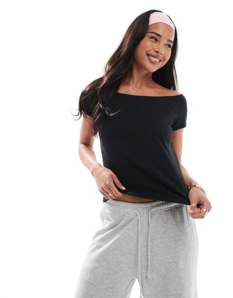 Hollister - T-shirt comoda nera con spalle scoperte - view 1