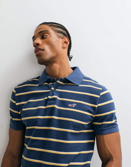 Hollister - T-shirt girocollo slim con logo a righe blu navy e gialle, 4 di 5