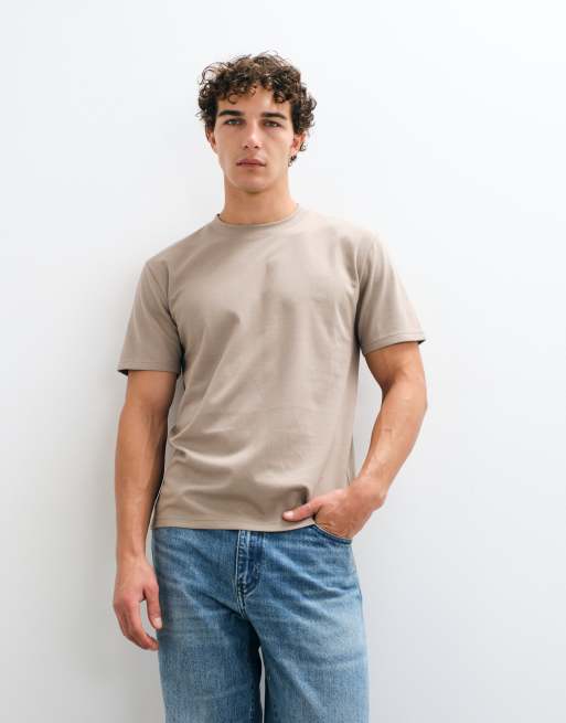 Hollister T-Shirt in lockerer Passform in Hellbraun, 1 von 5