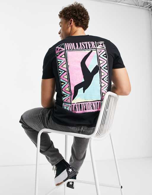 Hollister – T-Shirt in Schwarz mit kastigem Retro-Logoprint