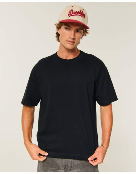 Hollister Tall boxy heavyweight crew t-shirt in black - view 1
