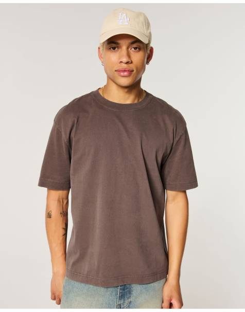 Hollister Tall boxy heavyweight washed crew t-shirt in dark brown - view 1