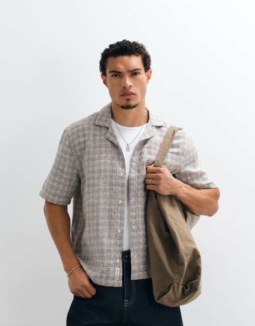 Hollister textured short sleeve shirt in grey check, 4 of 5