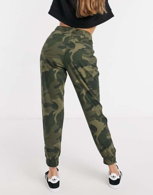 Hollister camo joggers womens hotsell
