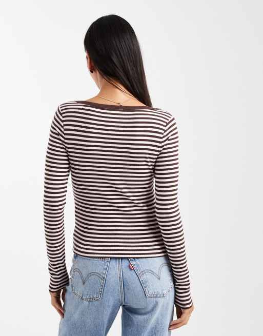 Hollister - Top a maniche lunghe marrone a righe con scollo squadrato, 4 di 4
