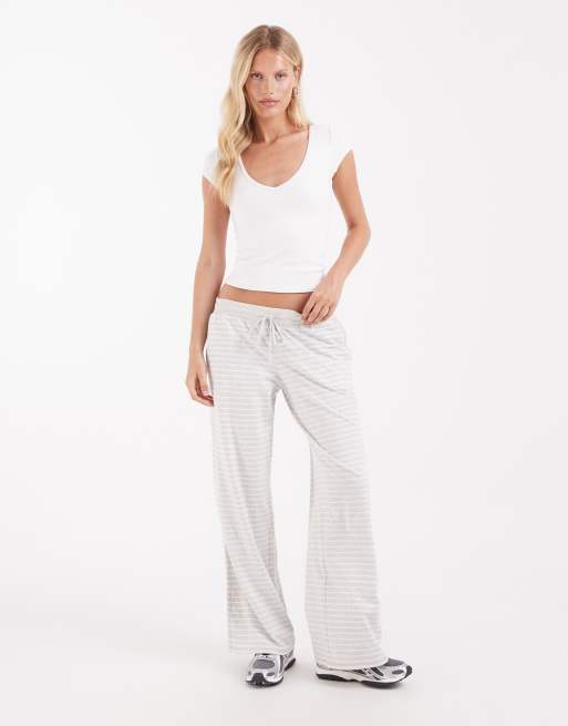 Hollister top baby con scollo rotondo bianco, 2 di 4