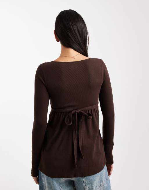 Hollister - Top babydoll marrone a maniche lunghe con scollo squadrato, 4 di 4
