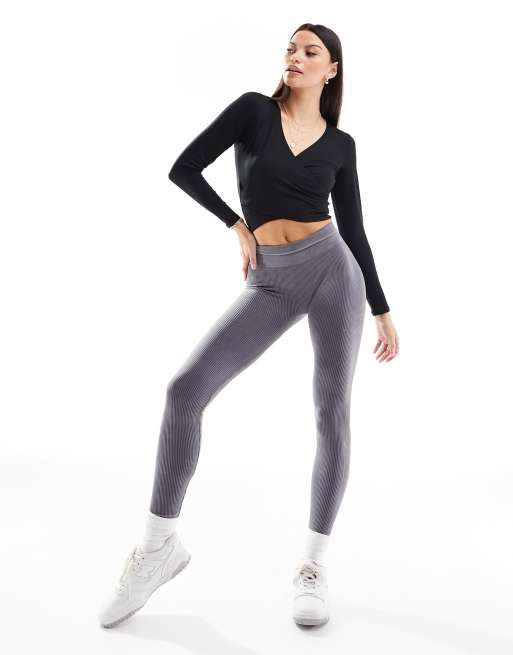Hollister - Top cache-cœur à manches longues sans coutures - Noir, 2 de 4