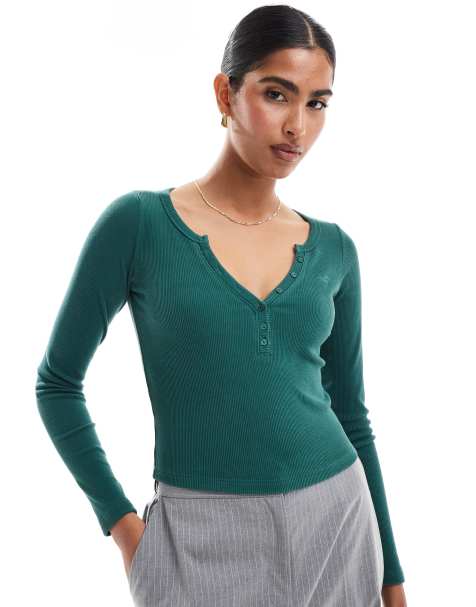 Hollister - Top con scollo profondo verde a coste con bottoni - view 1