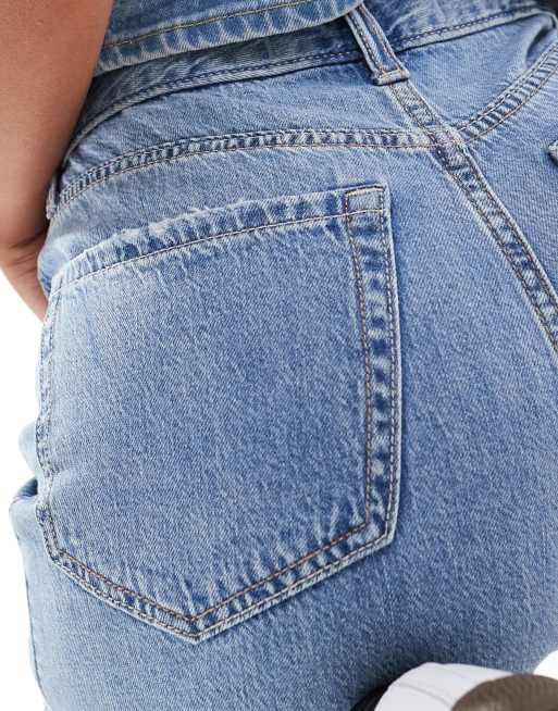 Hollister ultra high rise 90s fit denim short in mid blue, 5 of 5