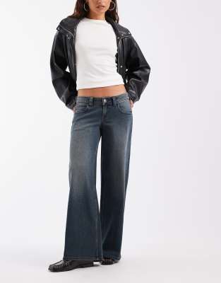 Hollister 4