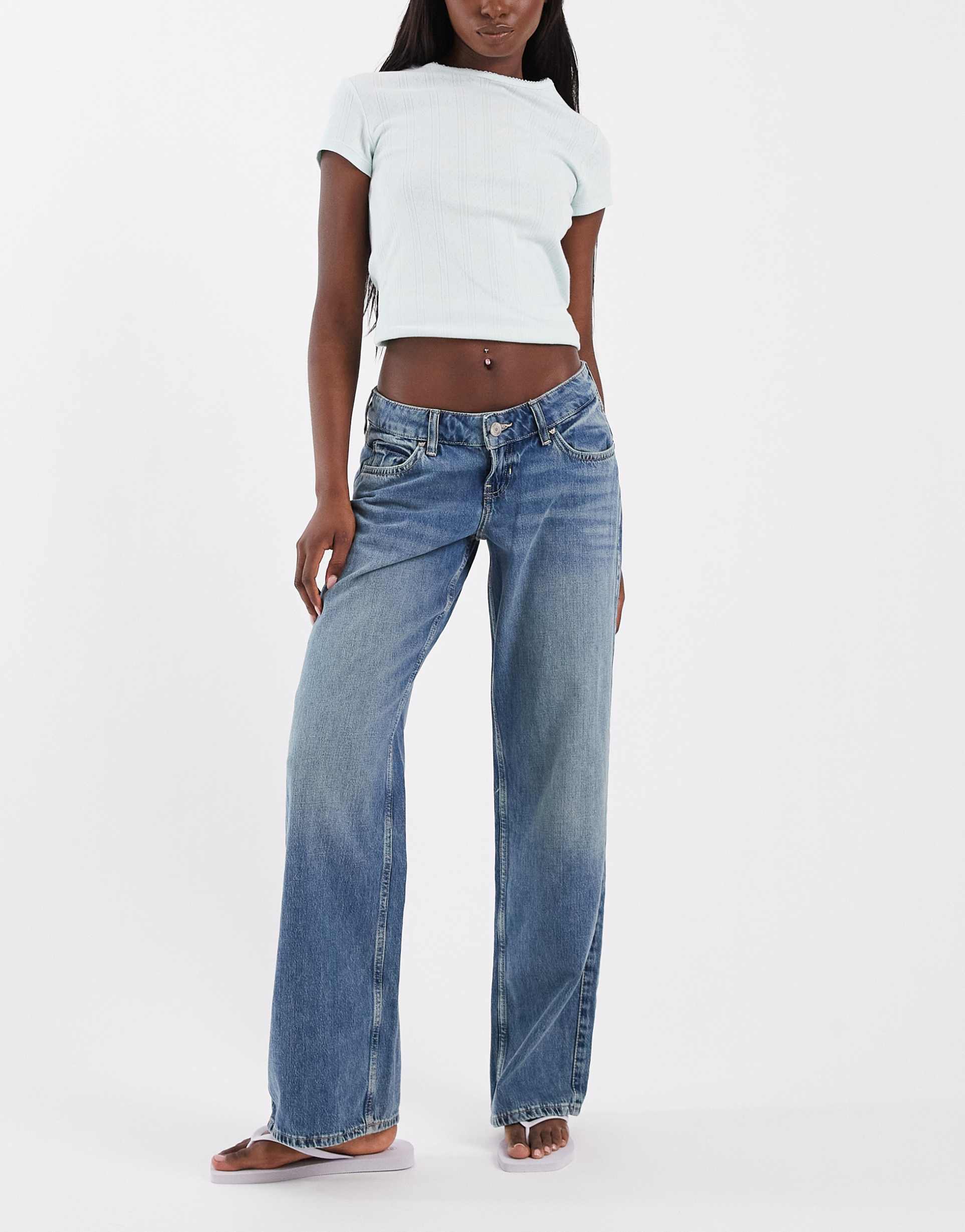 hollister ultra low rise baggy jeans in mid blue blue wash
