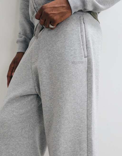Hollister uncuffed baggy low rider trackies in light grey, 4 of 5
