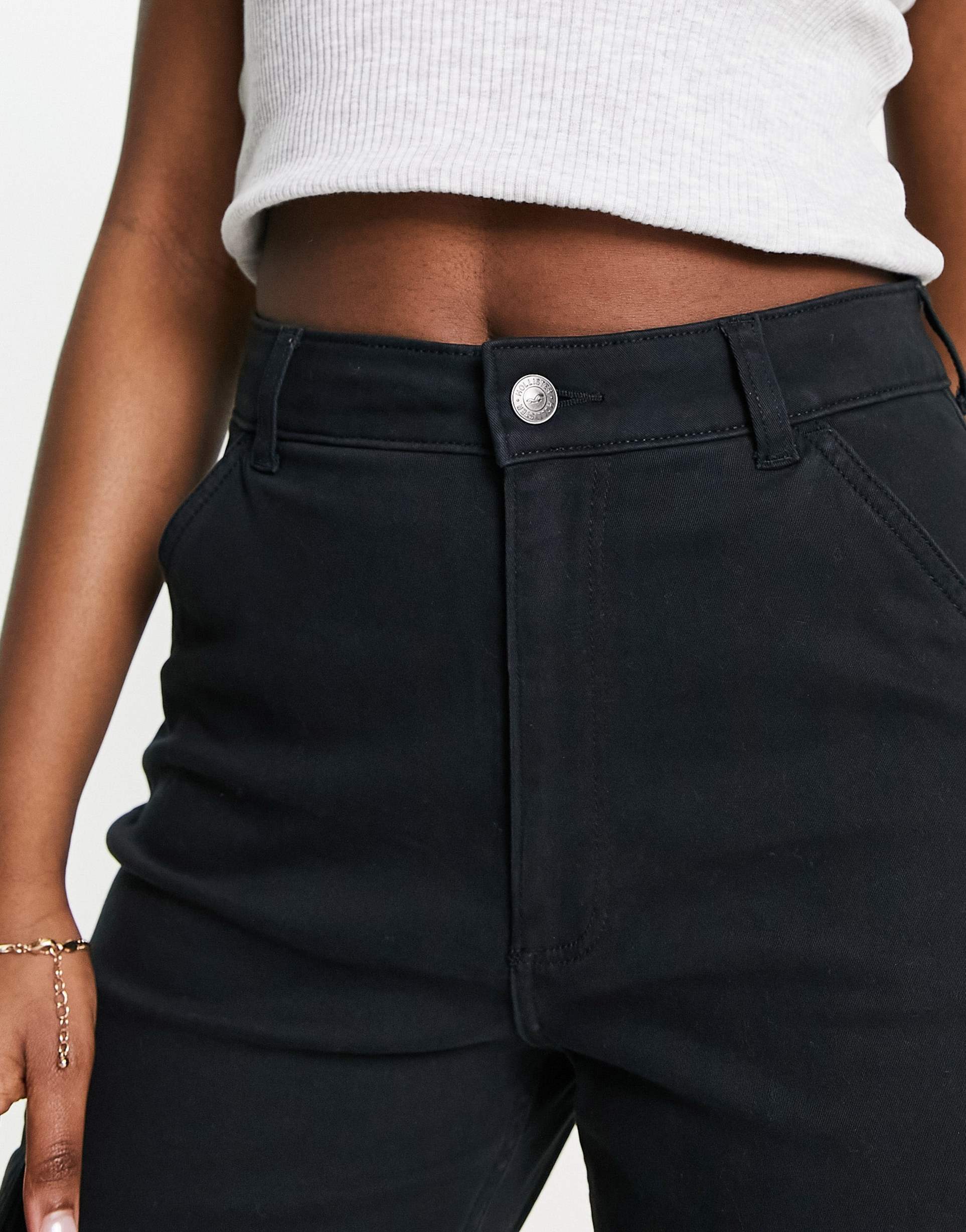 Hollister utility baggy cargo trousers in black view 4