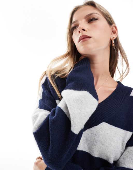 Hollister kabeltrui v hals on sale