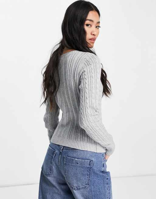 Grey cable knit v neck sweater clearance