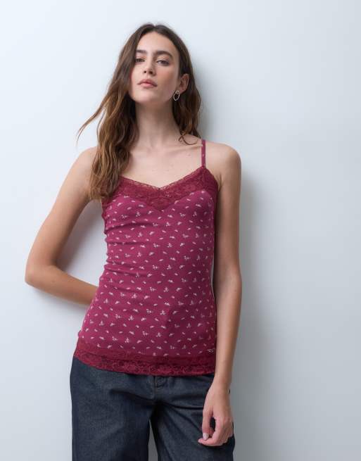 Hollister v neck lace trim cami in berry ditsy print, 2 of 4