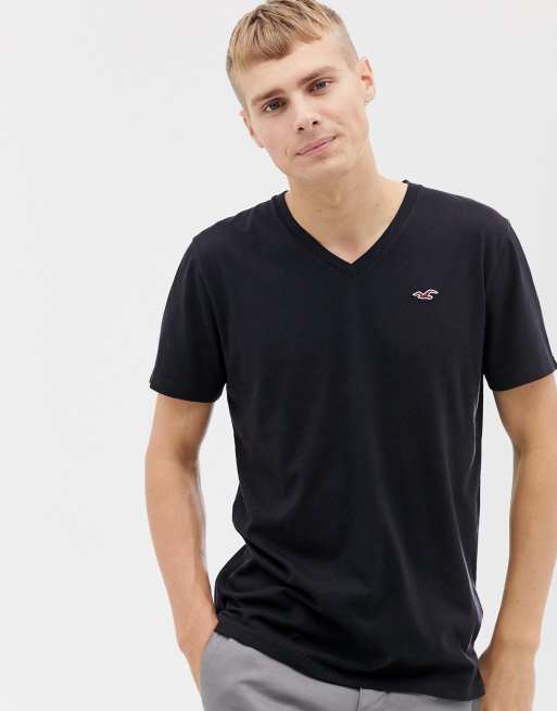 Hollister v cheap neck shirt