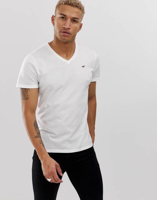 Hollister v neck t shirt sales