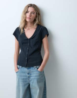 V Neck 4