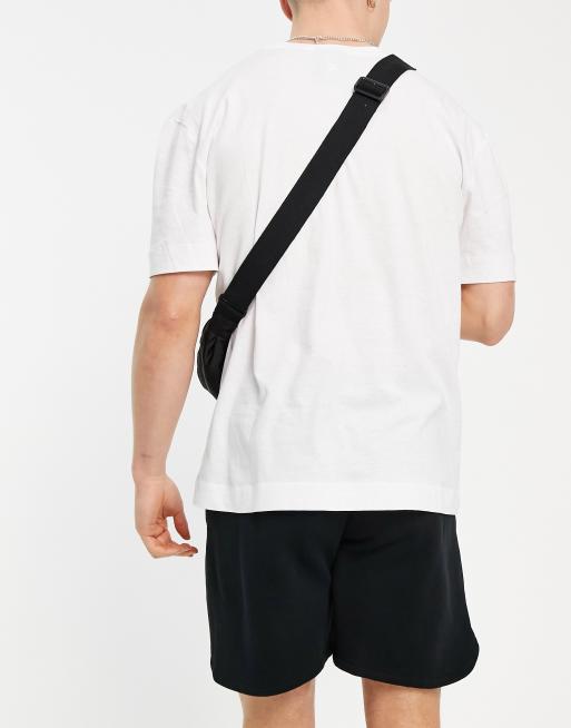Hollister varsity logo sweat shorts in black , 2 of 4