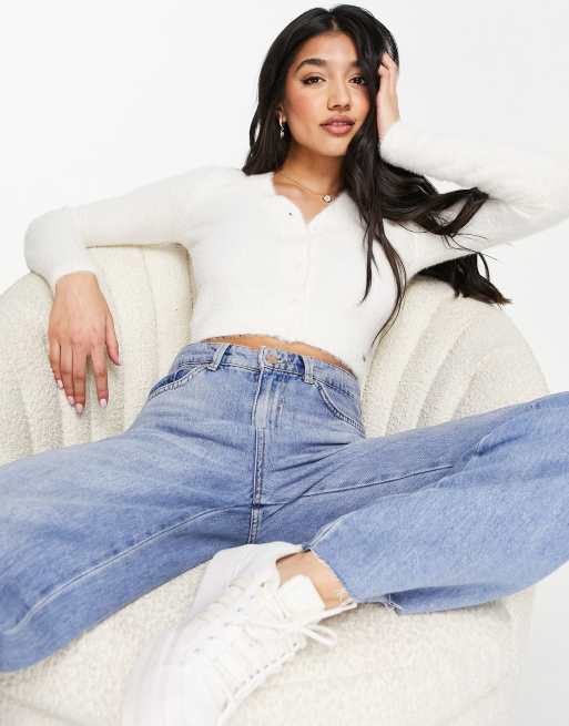 Hollister Vest met knoopdetail in crème ASOS