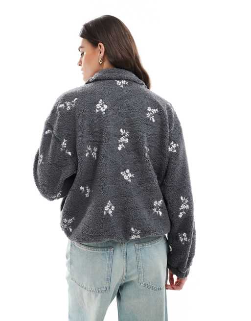 Hollister - Veste doublée en polaire avec broderies fleuries - Noir, 2 de 4