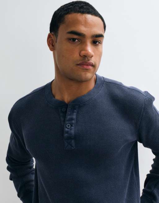 Hollister Waffel-Langarm-Henleyshirt in Marineblau, 1 von 9