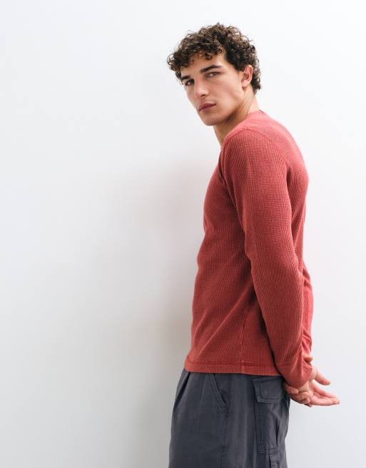 Hollister Waffel-Langarmshirt mit Rundhalsausschnitt in Rot, 4 von 5