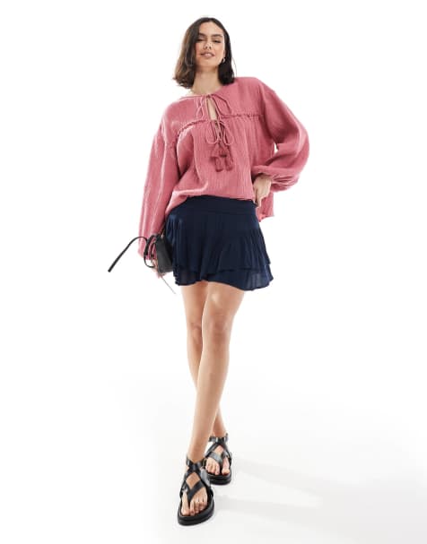 Hollister asymmetric tiered femme mini skort in navy