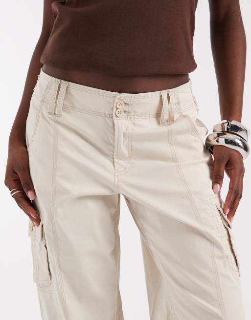 Hollister – Weite Cargohose in Cremeweiß mit niedrigem, verstellbarem Bund, 4 von 5
