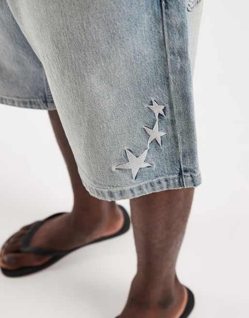 Hollister – Weite Jeansshorts in hellblauer Waschung mit Sternstickerei, 4 von 5