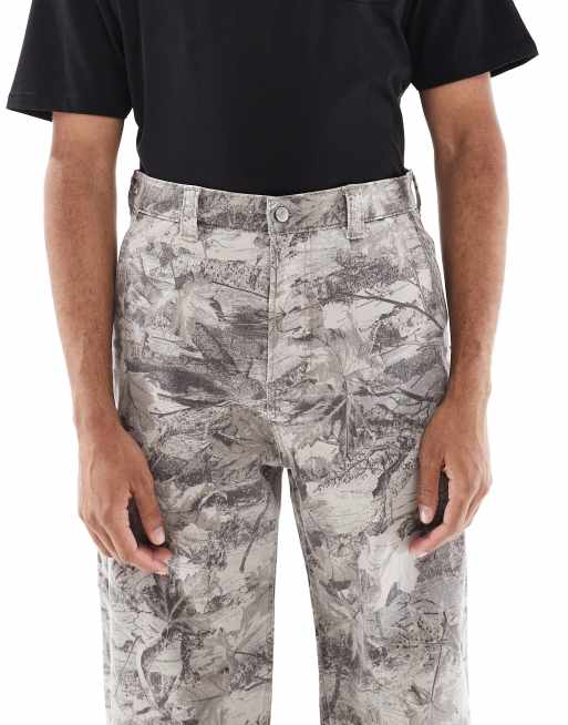 Hollister – Weite Skater-Jeans mit Military-Muster, 4 von 5