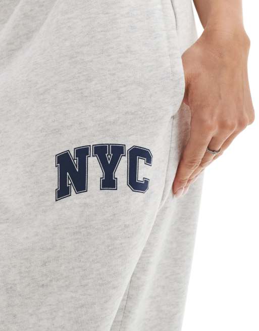 Hollister wide leg joggers in grey, 3 of 5