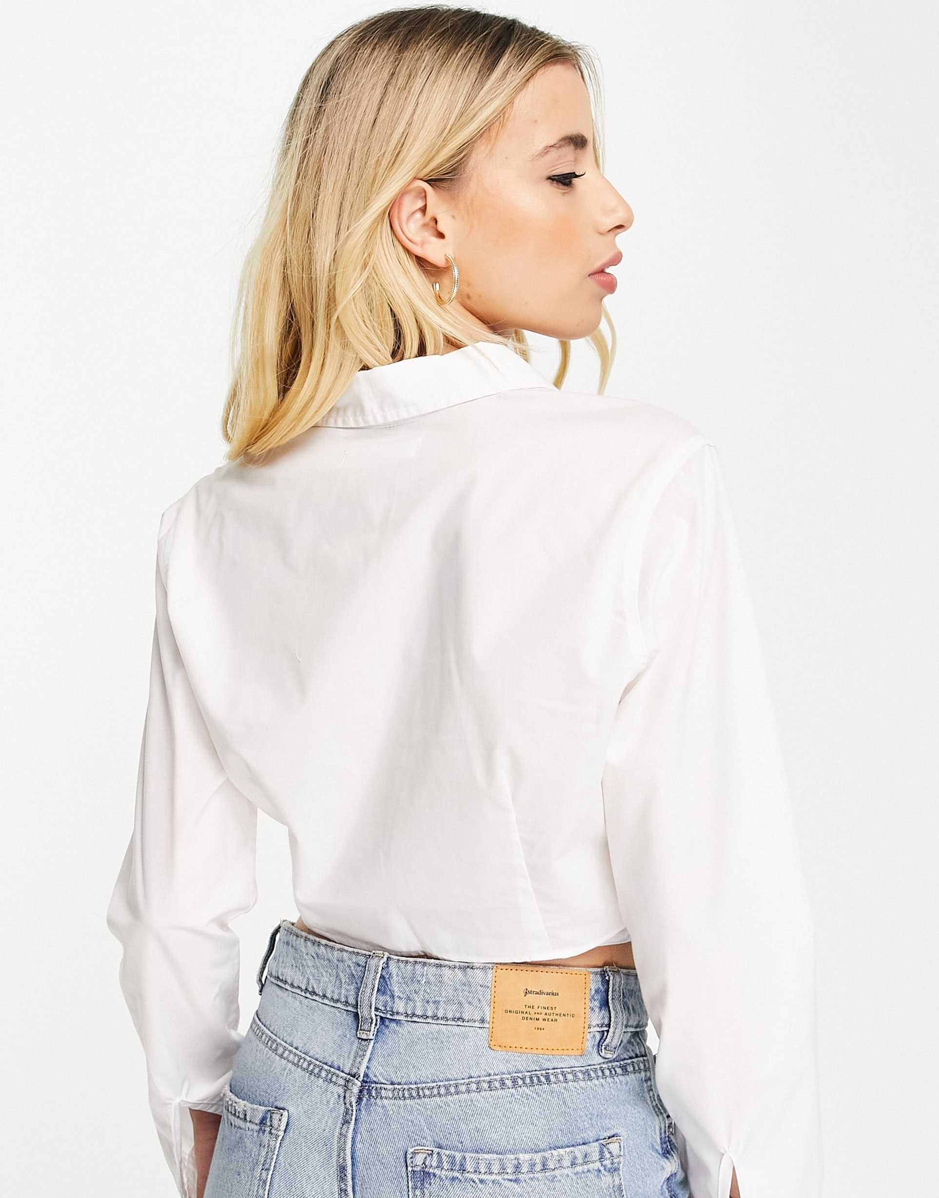 Hollister wrap around shirt in white view 3