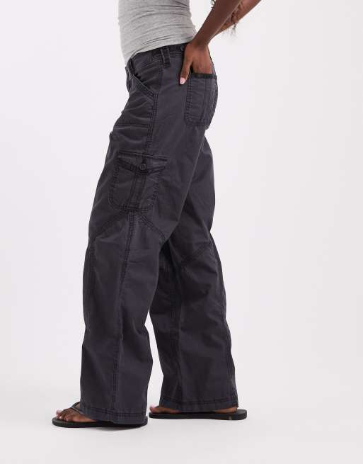 Hollister y2k low rise wide leg csrgo trousers in charcoal, 2 of 5