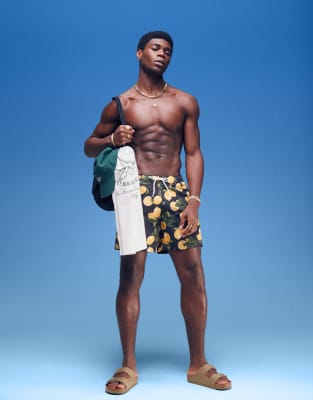 Hollister Hollister Y2K swim short in lemon print-Multi