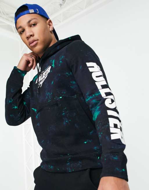 Hollister – Zielono-czarna bluza z kapturem, efektem tie-dye i logo na rękawie