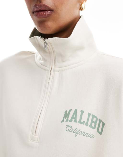 White hollister zip hoodie top