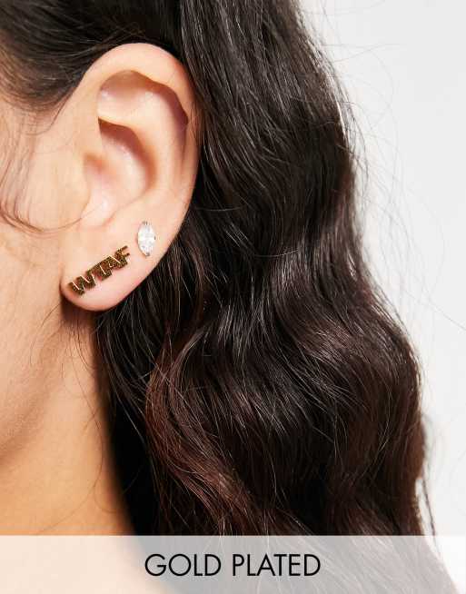 Hoops + Chains LDN - Ørestikker med 'OMFG WTAF'-slogan i 18k vandtæt guldbelægning