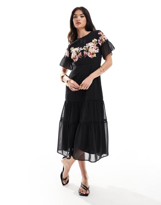 Hope & Ivy - 2-i-1-maxikjole i sort med broderi