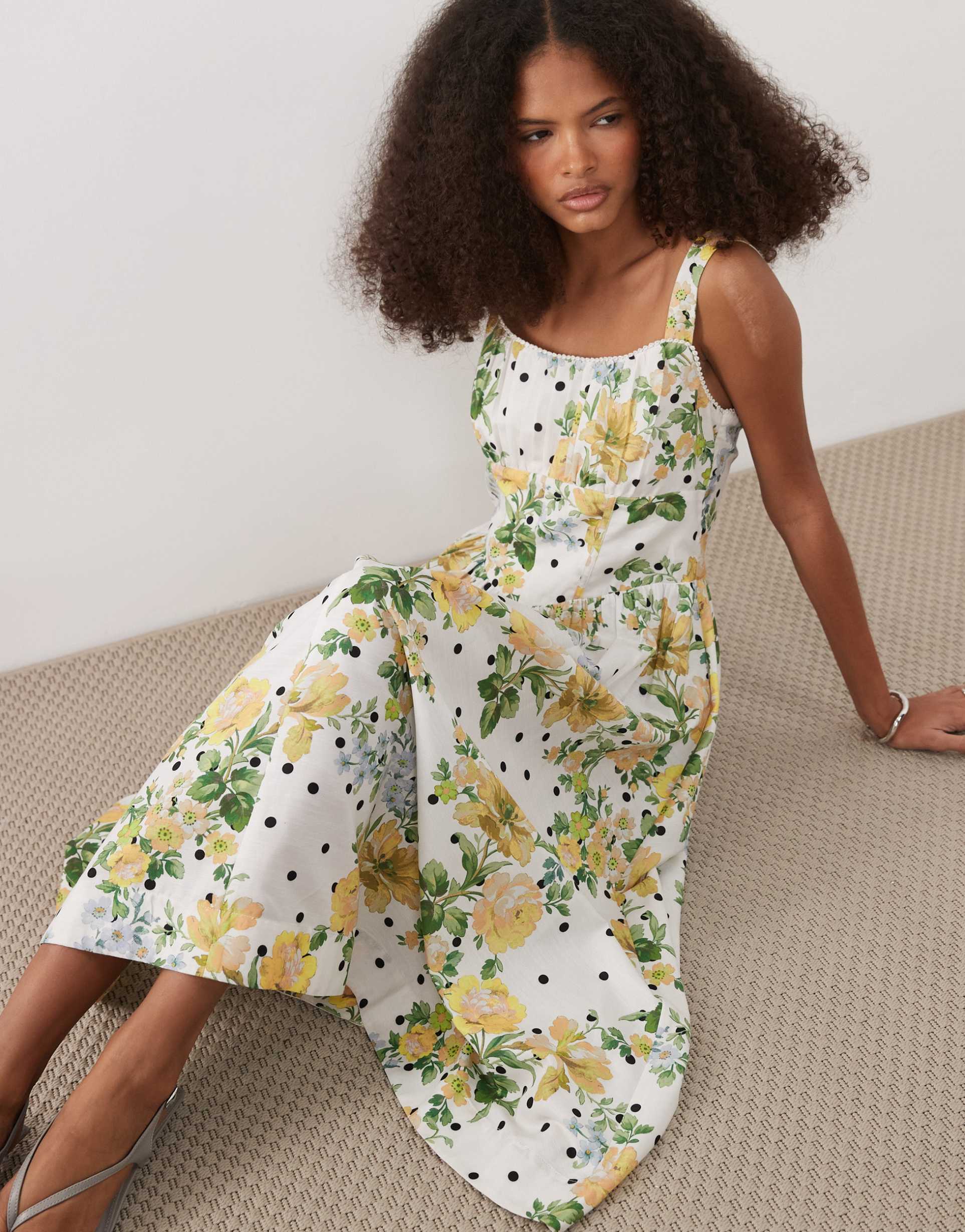 hope & ivy a-line strappy corset midi dress in white polka-dot floral