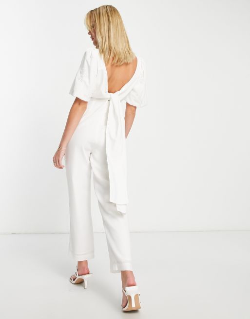 Hope & Ivy Bridal puff sleeve bow back jumpsuit in ivory, 2 of 4