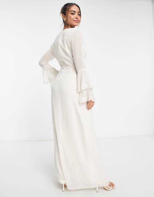 Hope & Ivy Bridal tiered sleeve embroidered maxi dress in ivory, 2 of 4
