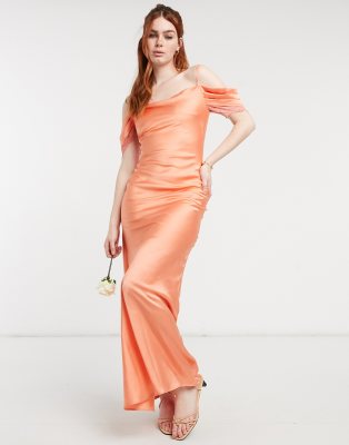 Hope & Ivy Bridesmaid cold shoulder satin slip midaxi dress in peach-Pink