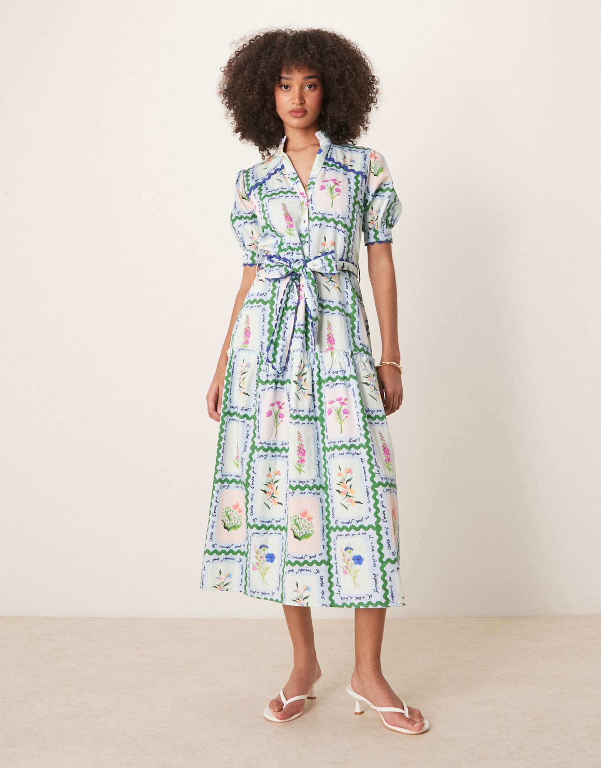 hope & ivy button front midi dress with tiered skirt and tie waist in multi