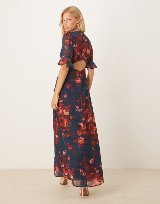 Hope & Ivy chiffon v-neck button detail open back front split maxi dress in navy and red floral, 3 of 4