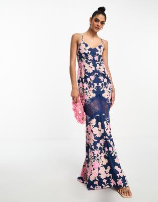 contrast lace floral maxi dress in navy-Blue